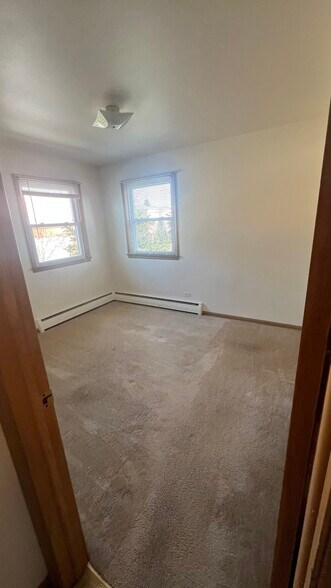 Building Photo - 6729 174th Pl