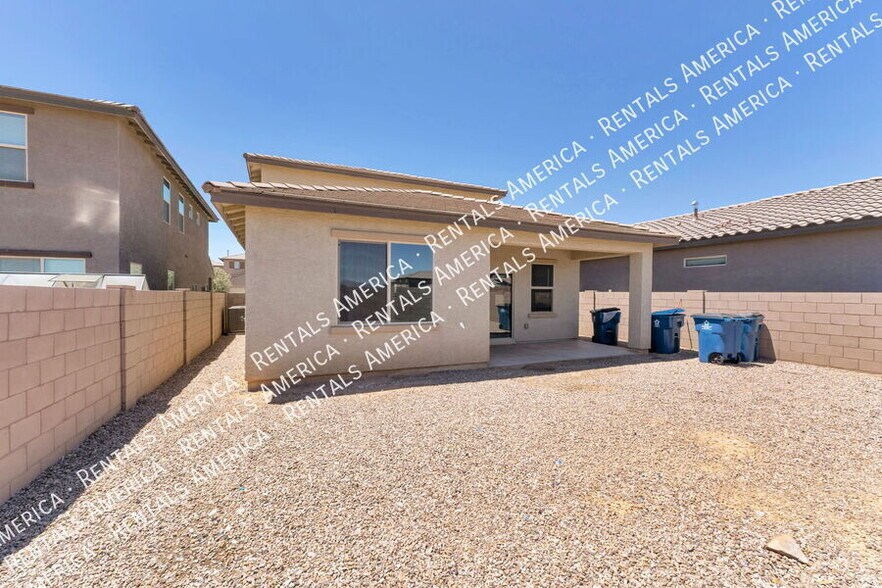 Building Photo - 6952 W Hedge Rose Dr