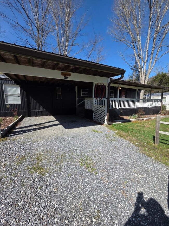 Building Photo - $1,500 - 2 Bedroom / 1 Bath Creekfront Park Model in Tatham Mountain Park