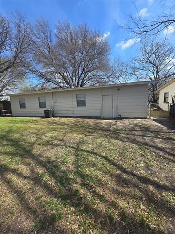 Building Photo - 925 Grande Dr