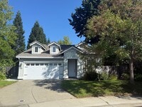 Building Photo - NICE 2 BEDROOM IN ROSEVILLE