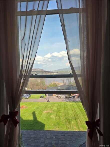 Building Photo - 514 Grand Ave