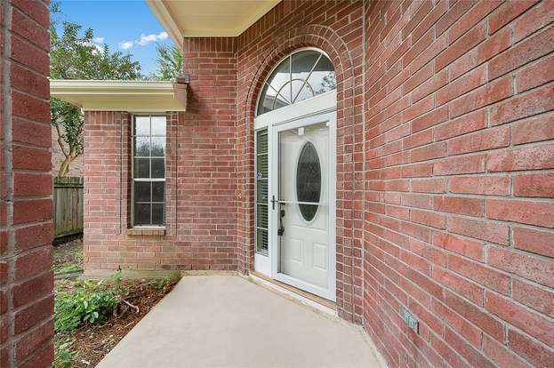 Building Photo - 18423 Cobblestone Dr