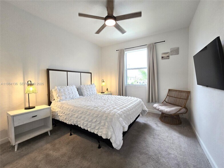 Building Photo - 2761 NW 55th Way