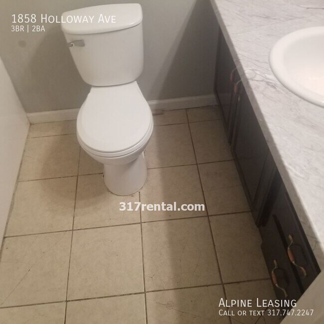 Building Photo - Martindale-Brightwood 3BR/2BATH House!