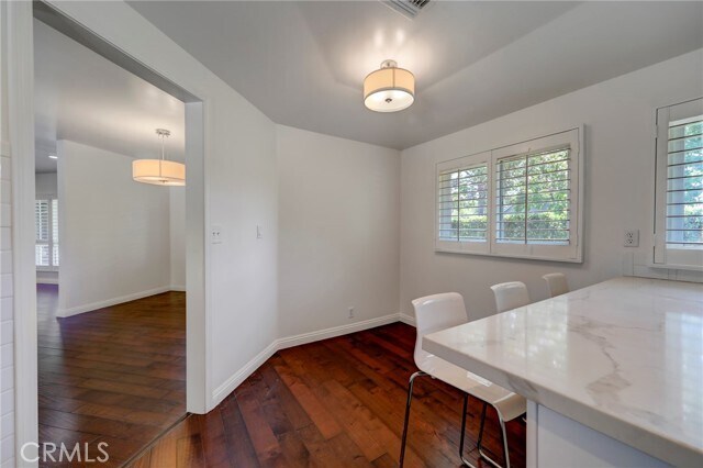 Building Photo - 1465 Linda Vista Ave
