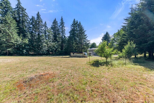Building Photo - Rare Olympia Rental on Over 2 Acres of Flat, Usable Land!