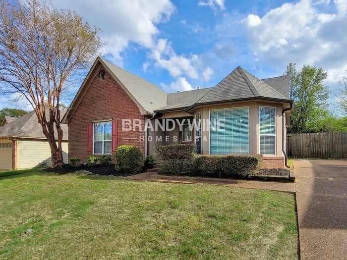 Building Photo - 7123 Amberly Way Dr