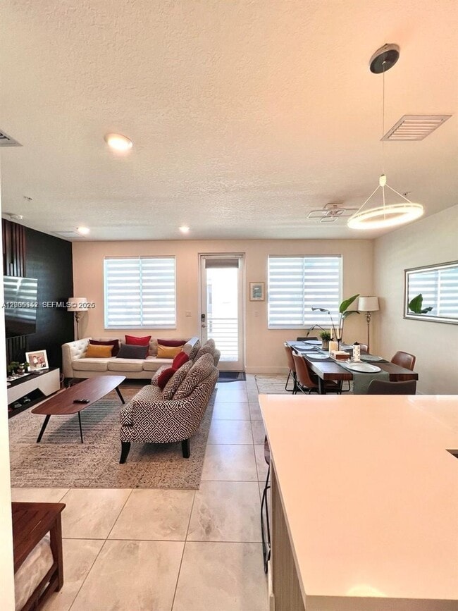 Building Photo - 6420 NW 102nd Path