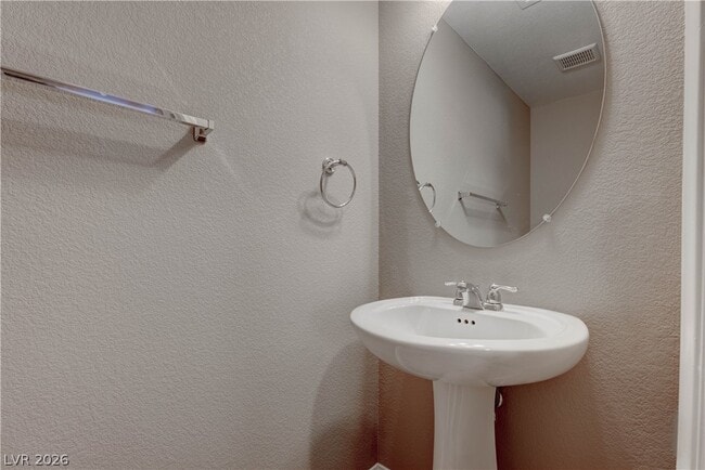 Building Photo - 3096 Bicentennial Pkwy