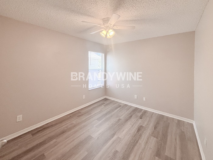 Building Photo - 2303 Needham Dr