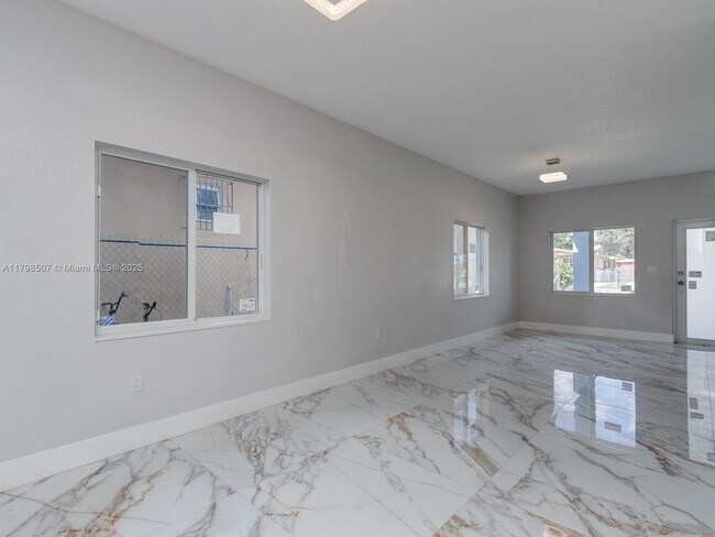 Building Photo - 1468 NW 51st St