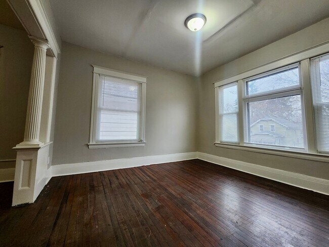 Building Photo - 11-13 Sawyer Street