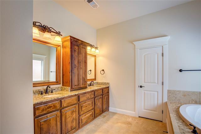 Building Photo - 9357 Shoveler Trail