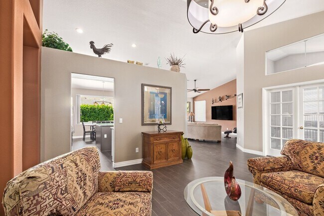Building Photo - Gorgeous Winter Retreat - Fully Furnished