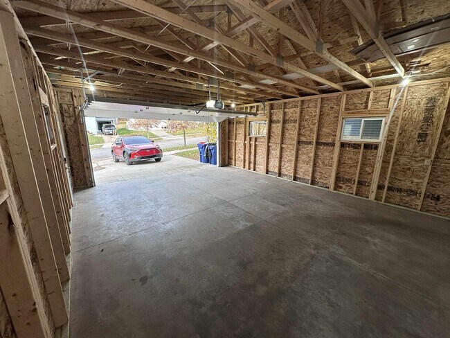 Building Photo - Click the “Apply Now” button or email wapmrentals@gmail.com for a prompt response.