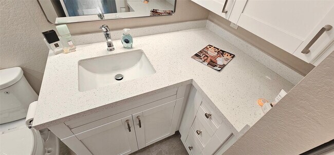 Building Photo - 6768 Heritage Grande