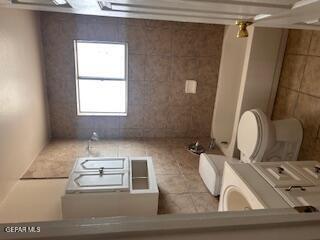 Building Photo - 471 Pinewood St