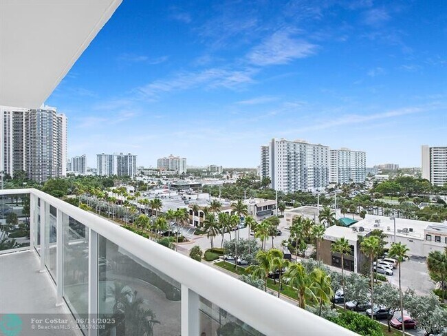 Building Photo - 3500 Galt Ocean Dr
