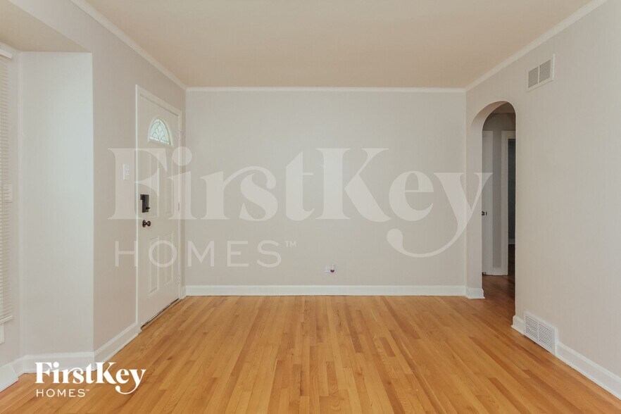 Building Photo - 3838-3216 216th Pl