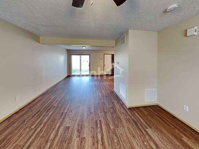 Building Photo - 7754 Jefferson Run