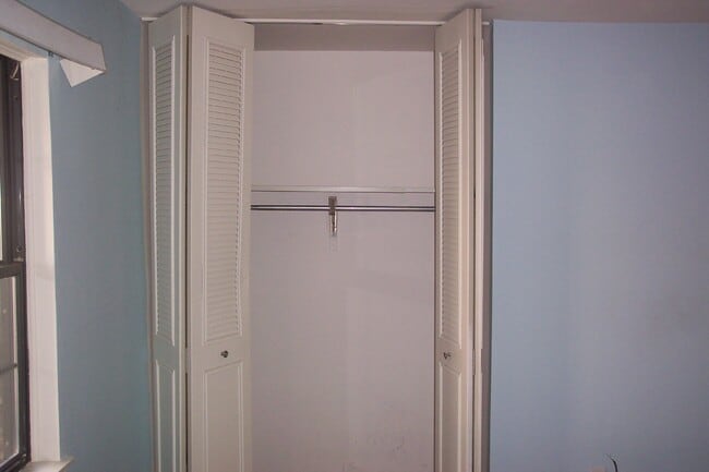 More closets - 424 Carpenter Avenue