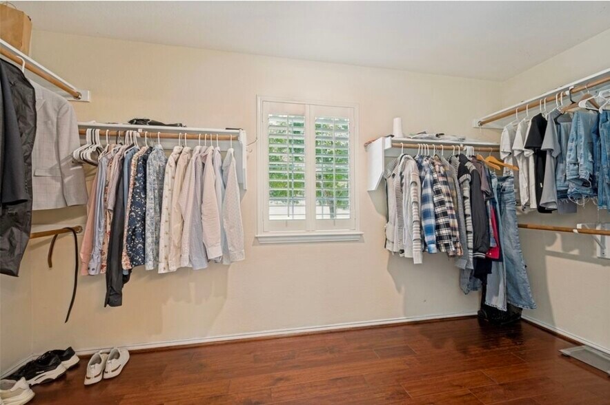Building Photo - 7428 Boulder Creek Dr