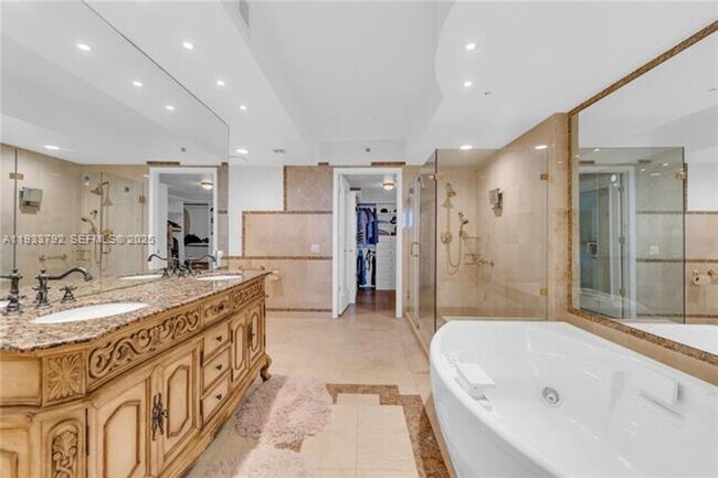 Building Photo - 19111 Collins Ave