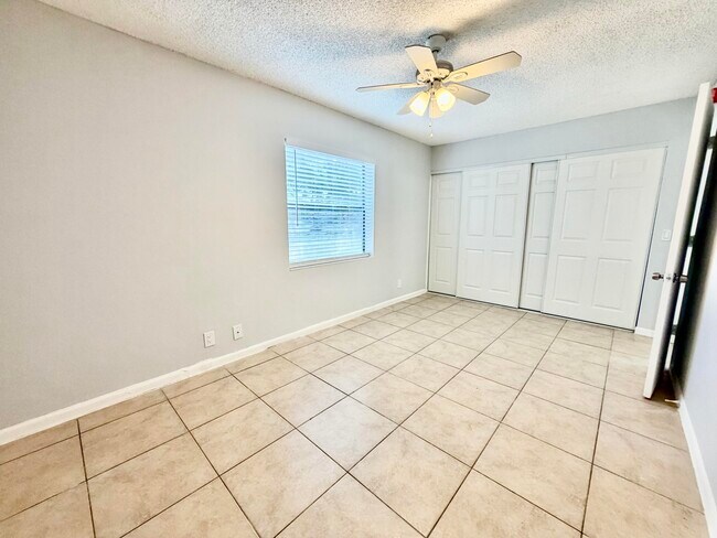 Building Photo - 30 Crossings Cir