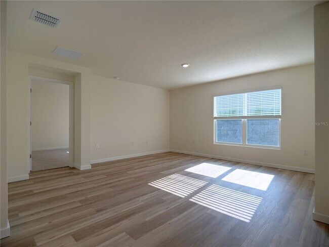 Building Photo - 7230 SE 112th Ln