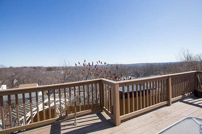 Building Photo - 37B Timrod Dr