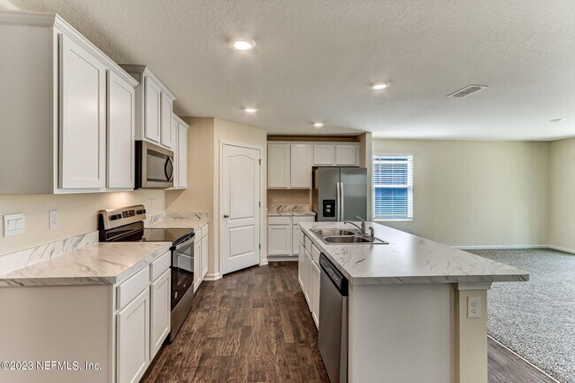 Building Photo - 3114 Lawton Pl