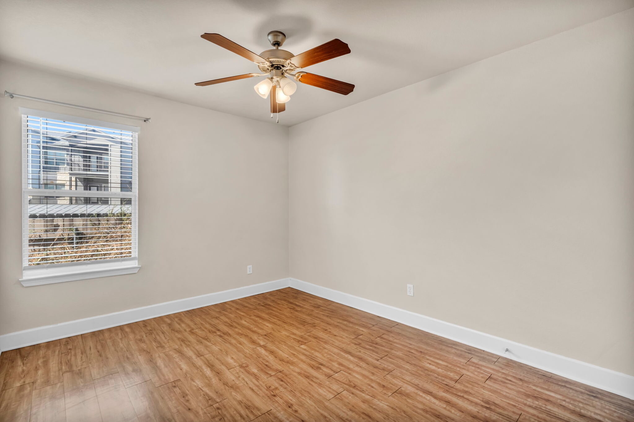 Building Photo - 710 Claremont Pky