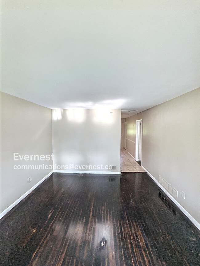 Building Photo - 2031 Nettie Ct