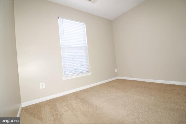 Building Photo - 25323 Damascus Park Terrace