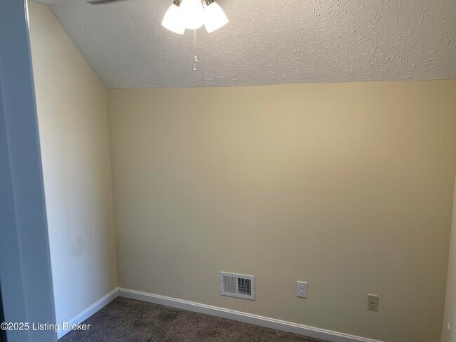 Building Photo - 3413 Blanton Ln