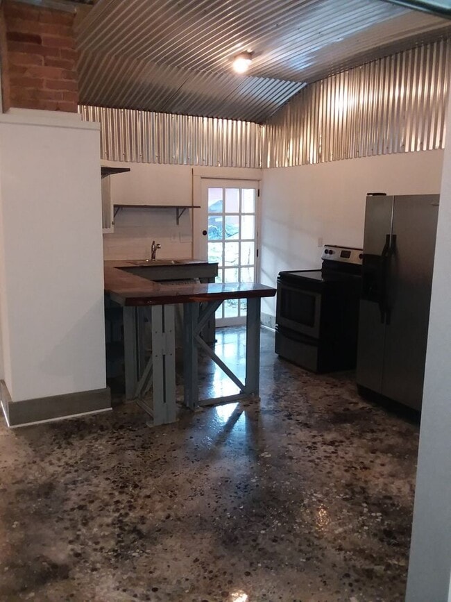 Building Photo - Beautiful 2 Bedroom in York, PA!