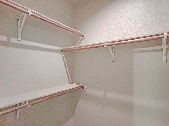 Building Photo - Beautiful Duplex Home In New Braunfels