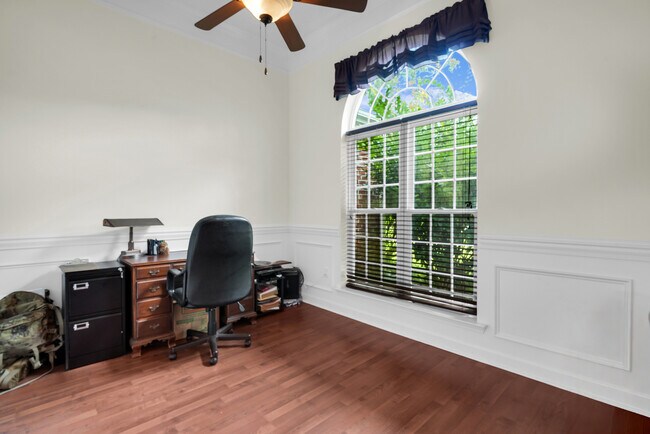 Building Photo - 68 Lincoln Way