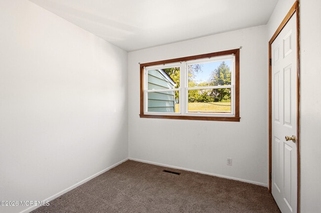 Building Photo - 328 Aldrich Rd