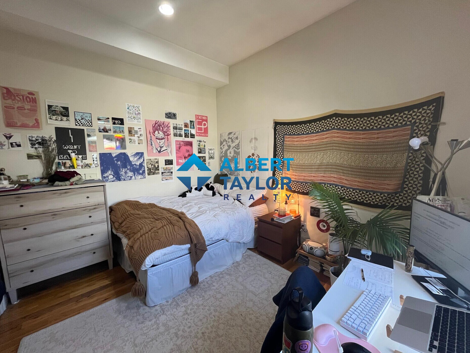 Building Photo - 192 Alleghany St