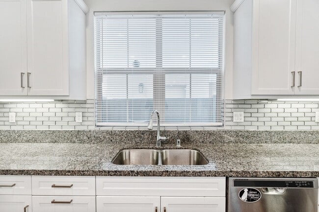 Building Photo - Beautiful newly built 4 bedroom, 3 bath home in the quiet, gated community of Westgate!