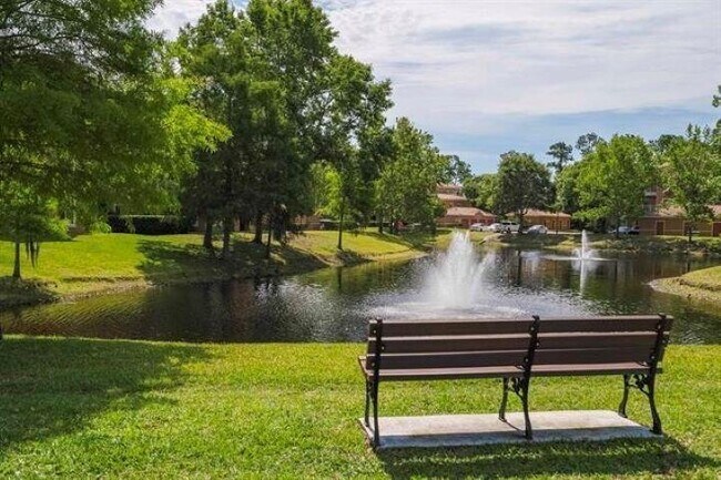 Building Photo - 520 Florida Club Blvd