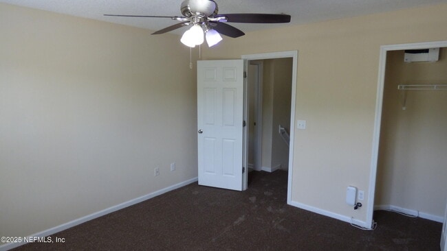 Building Photo - 8702 Ribbon Falls Ln