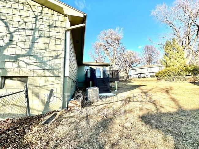 Building Photo - 13007 S 35th St