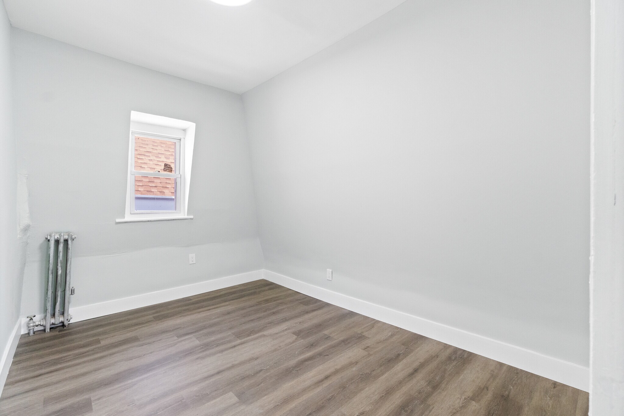 Bedroom#2 - 114 Littleton Ave