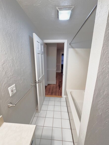 Building Photo - 7-9 Spring Street