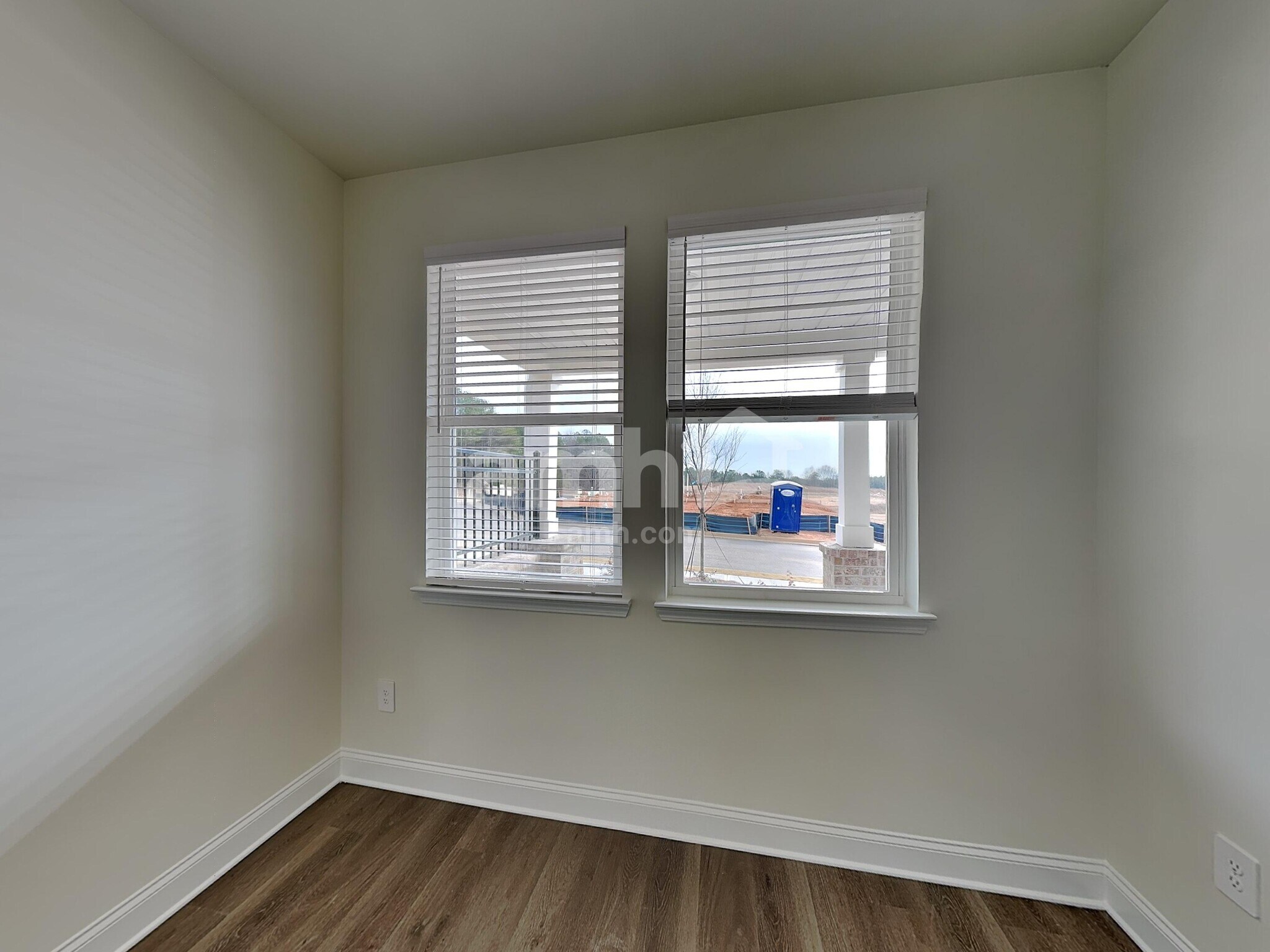 Building Photo - 3286 Emzy Dr