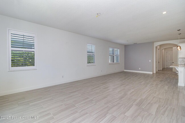 Building Photo - 2991 Casterton Dr