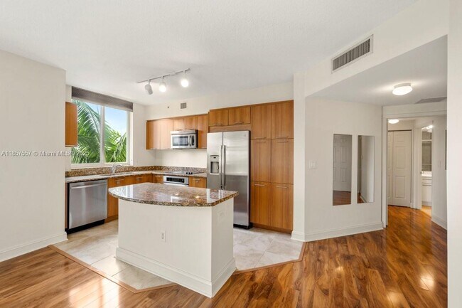 Building Photo - 510 NW 84th Ave